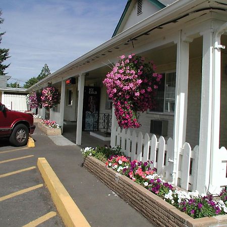 Valley Inn - Lebanon Oregon Exterior foto